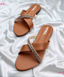 Myro Brown Fuschia Flat