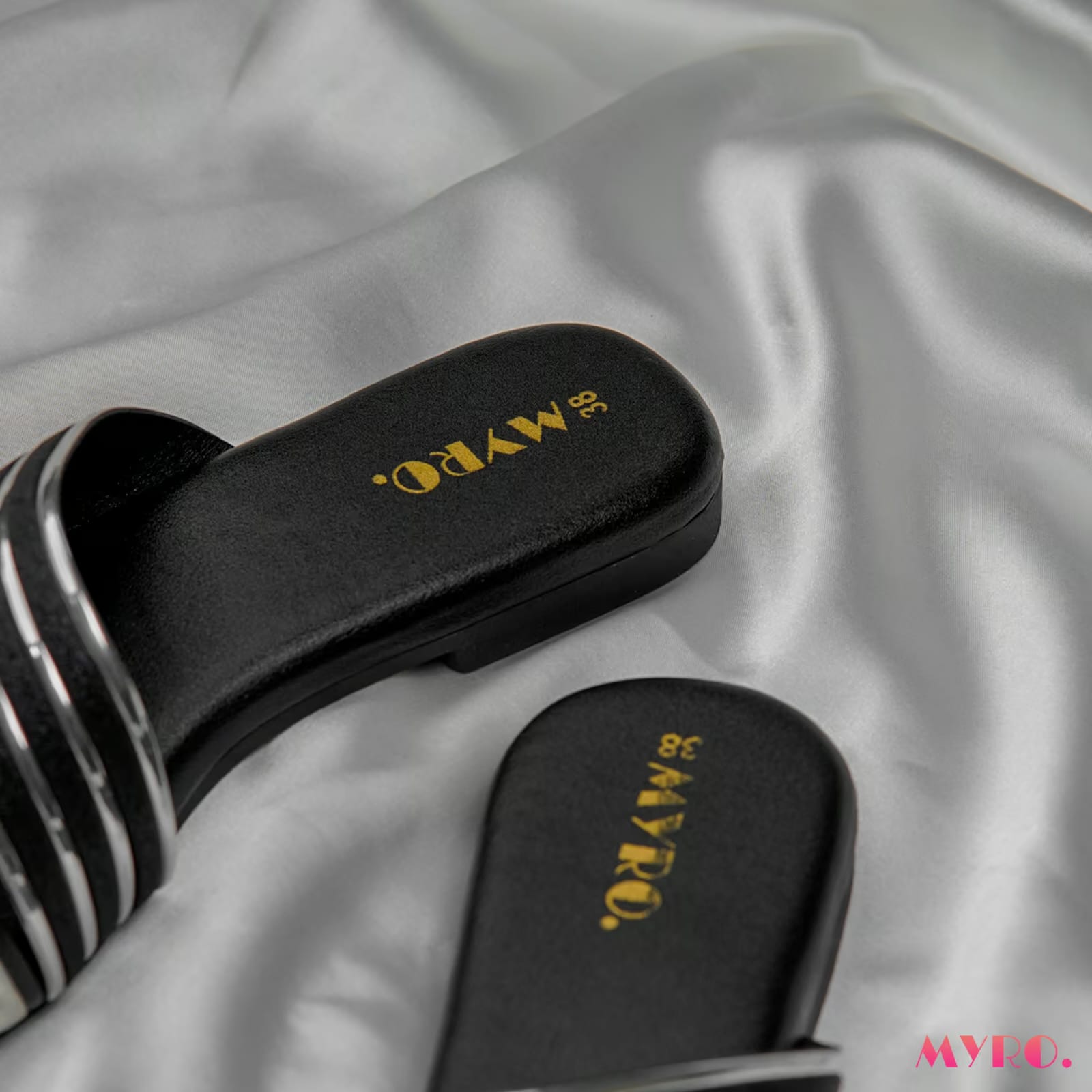 Black Jelly Glitter Chappal - Image 4