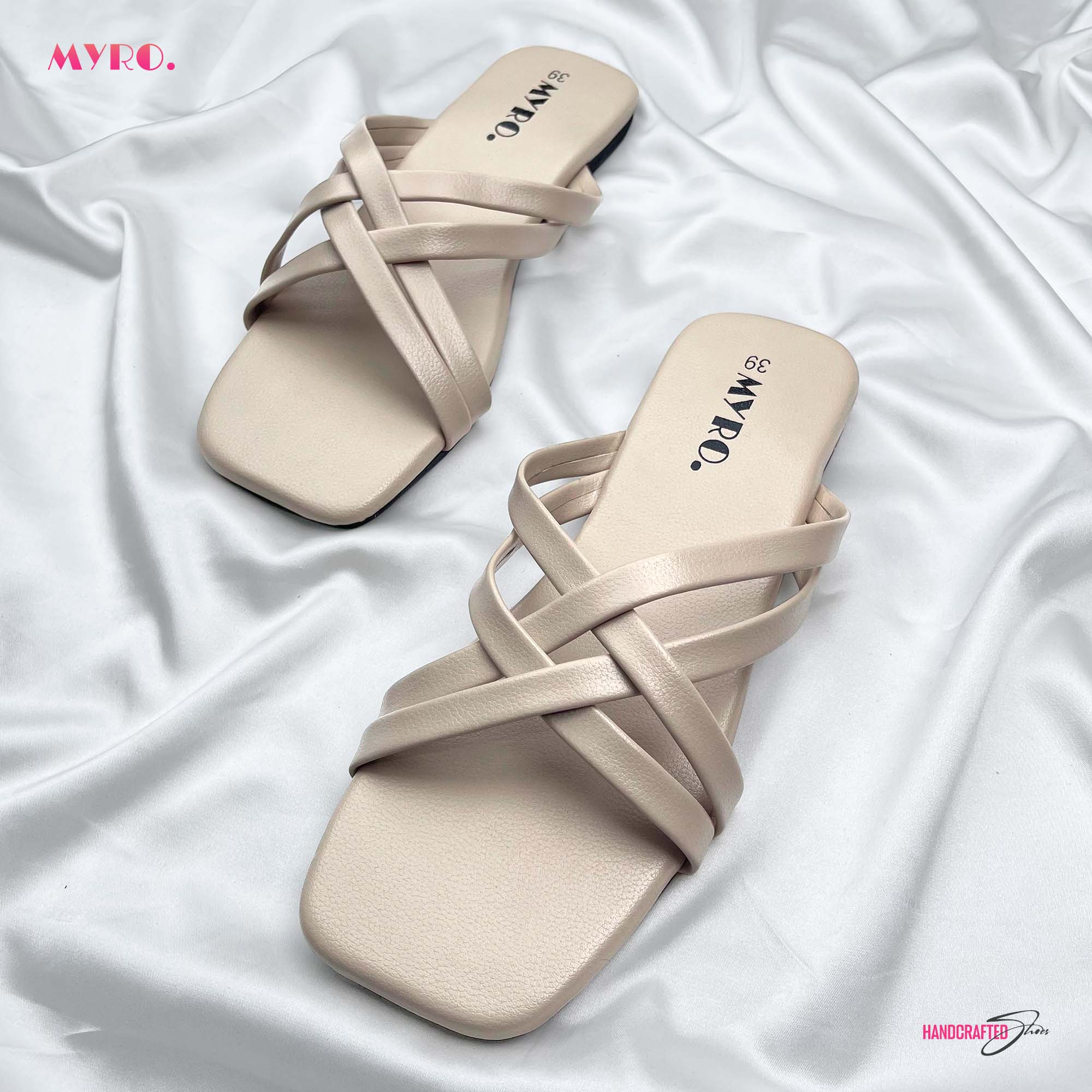 Myro Cream Square Cross Flat
