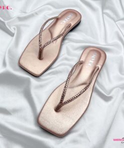 Myro Rose Gold Stone Step Flat