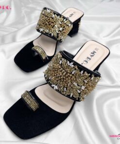 Mahnoor Zardosi Heel