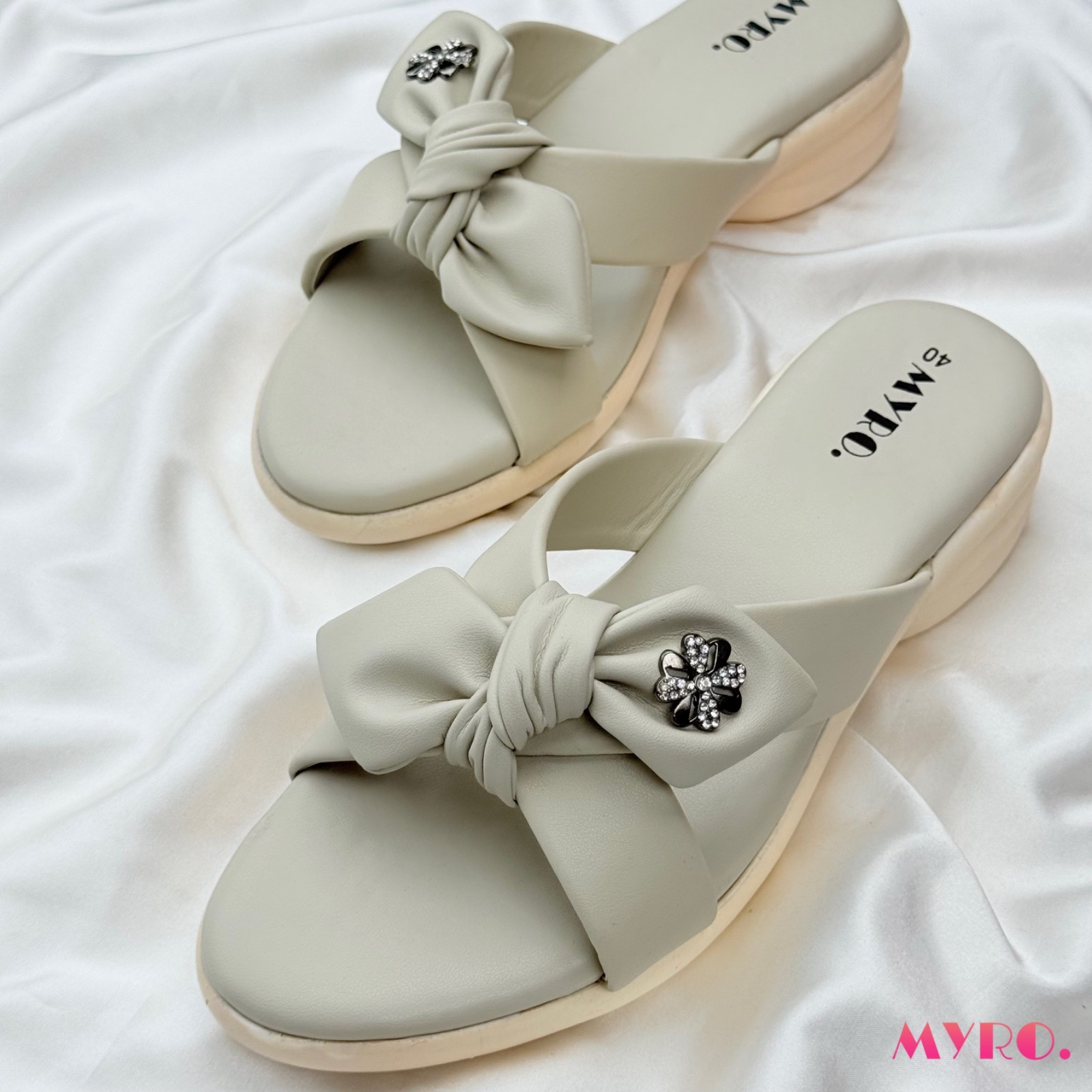 Magnolia Pastel Green Boston Heel - Image 3