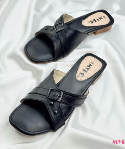 Oriah Black Flat